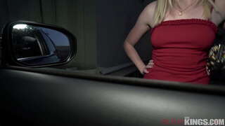 Triq Walker Jiġrilha Telgħet Minn 2 Qarn doppja u Jieħu Big